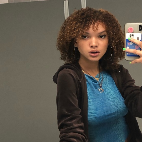 Meet your Posher, allison - Picture 1 of 1